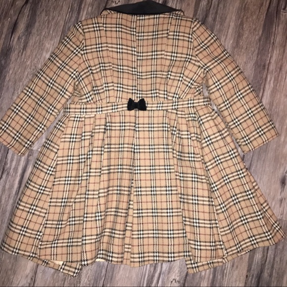 Coat - Picture 3 of 4